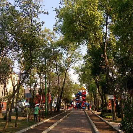 Alucarda Home
