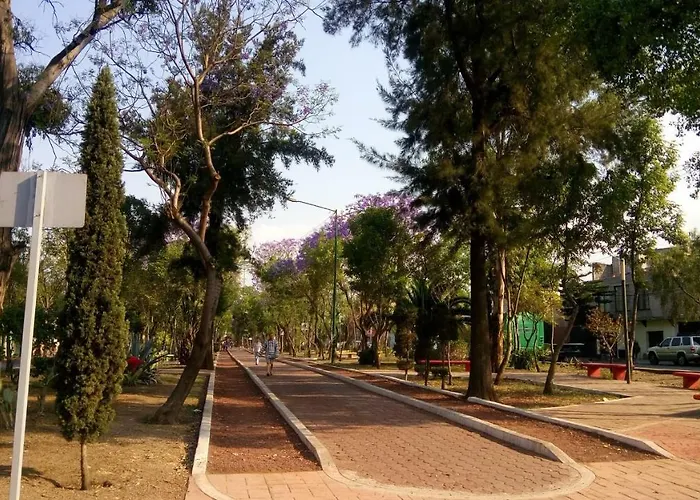 Alucarda Guest house Mexico City